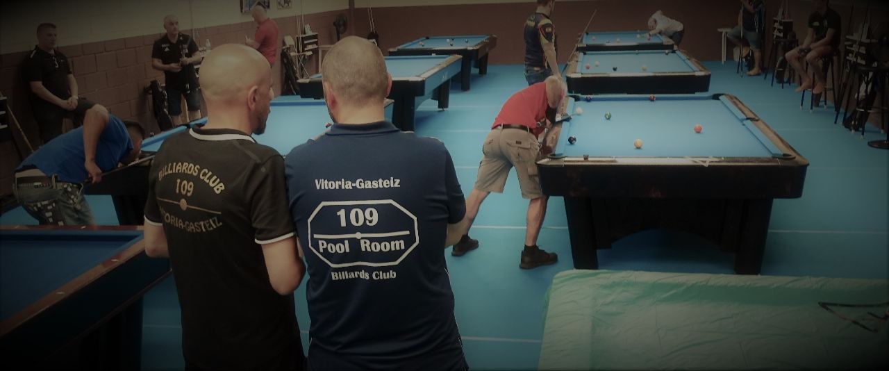 Ambiente de torneo en 109 Pool Room